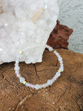 Single Clear & Cloudy Bracelet